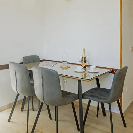 Apartmani Tomica Jesenice  Exterior photo