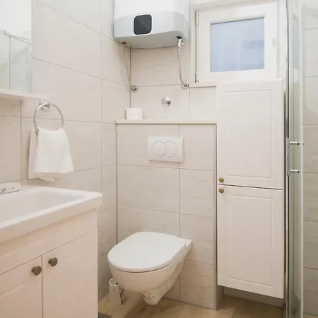 Apartmani Tomica Jesenice  Exterior photo