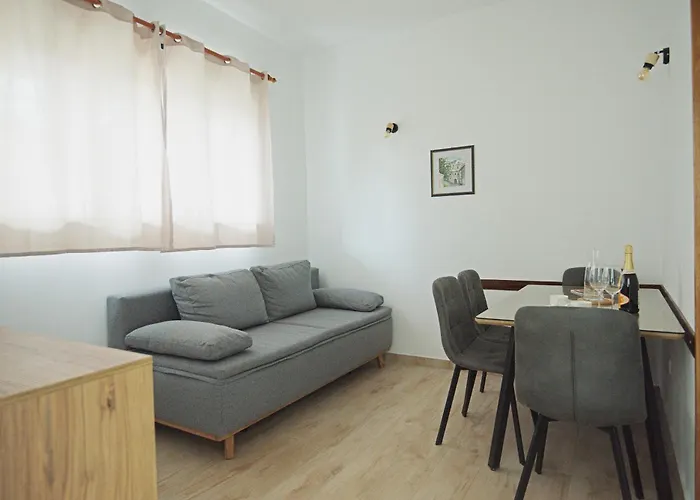Apartmani Tomica